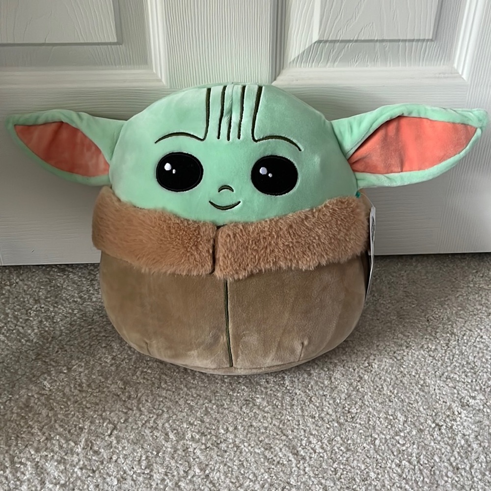 NWT Star Wars Baby Yoda “The Child” Kellytoy Squishmallow